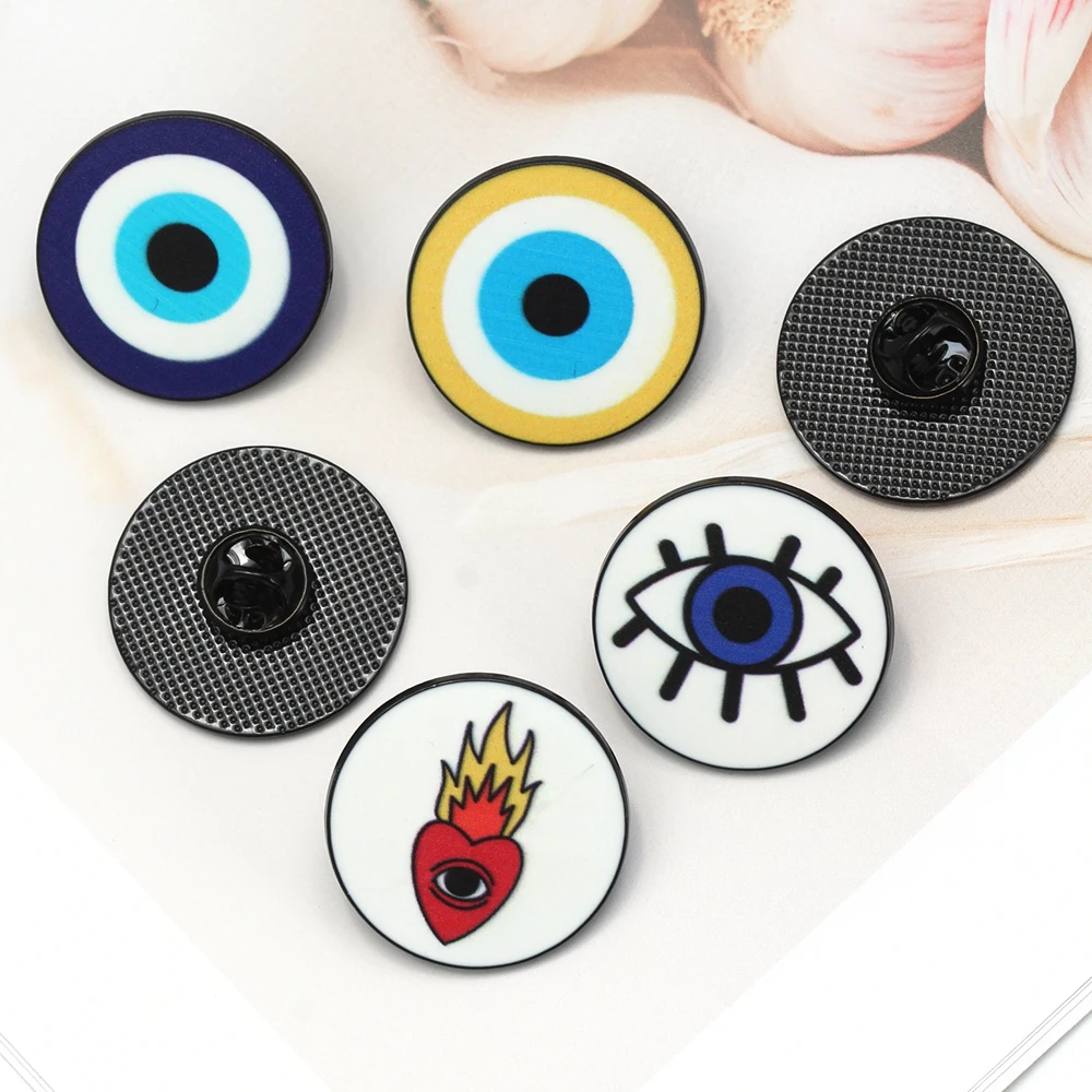 Lucky Eye Alloy Print Round Turkish Evil Eye Brooch Pin Enamel Eyelash Shape Brooch Pin for Women Girls Men Fashion Jewelry