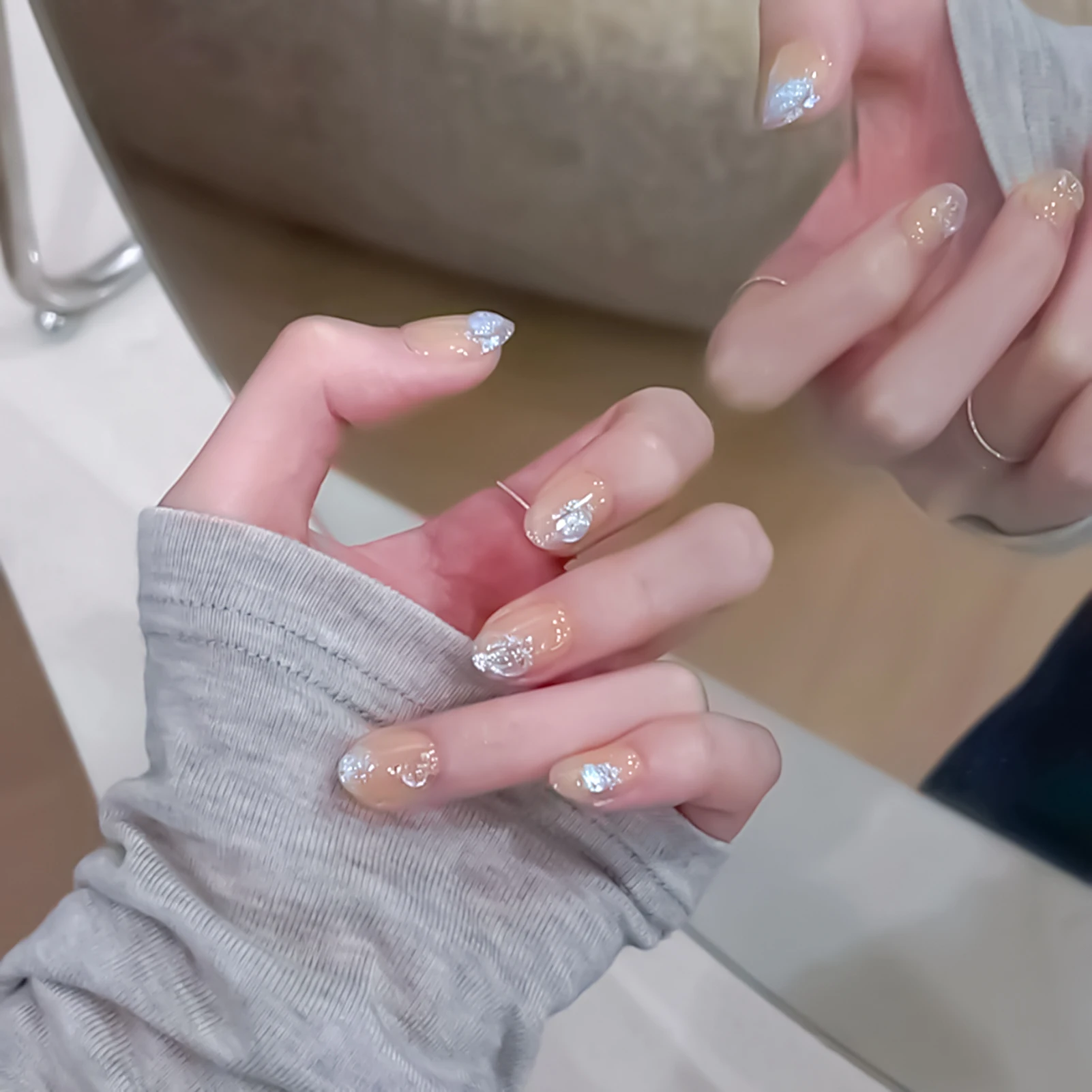 

10pcs Blue Tears Design Fake Nail Handmade Glitter Press On Nails Summer Removable Short Square Nail Patch Korean False Nails