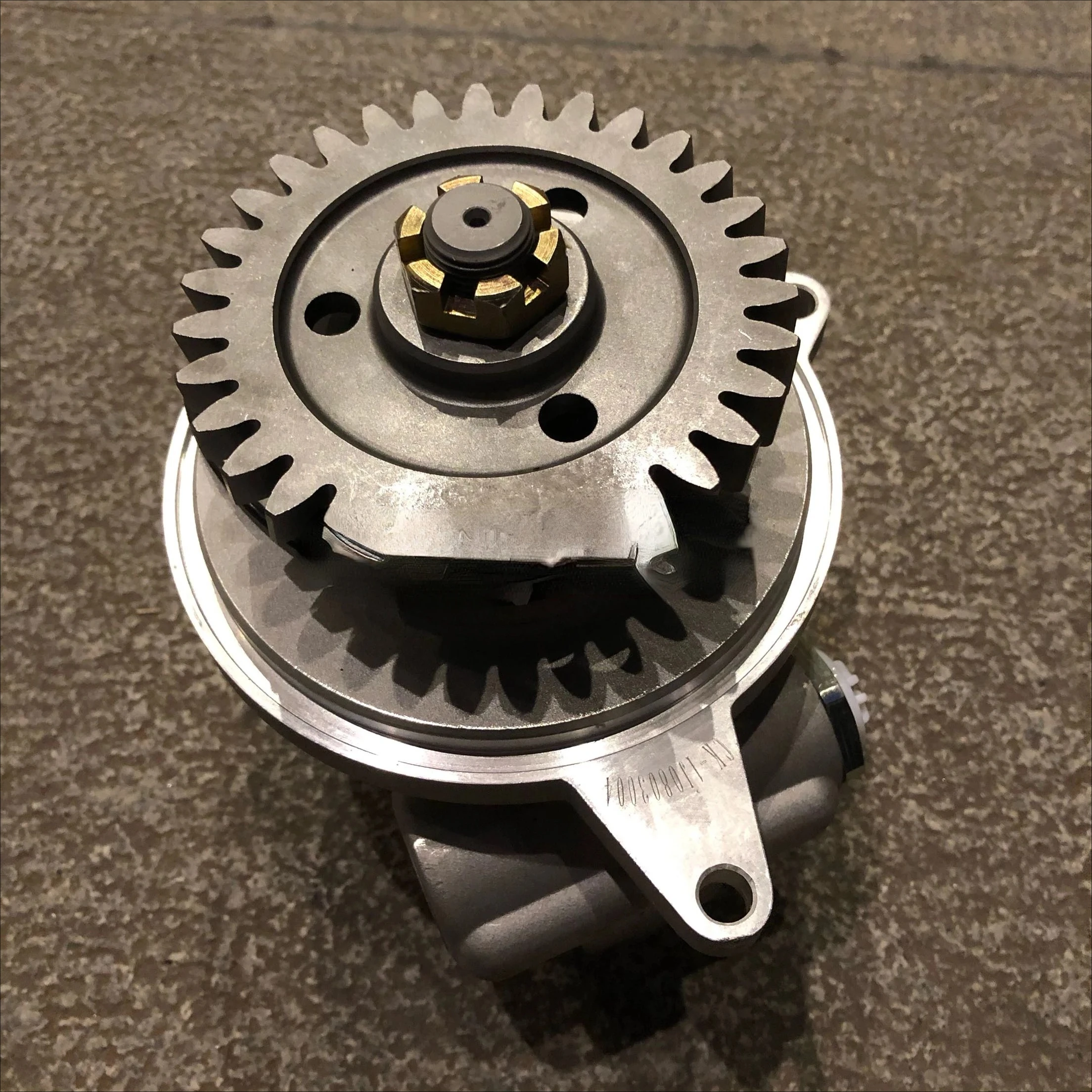 Fh16fm400fm420fm440fm460 for  Steering Booster Pump 24424074 85114316