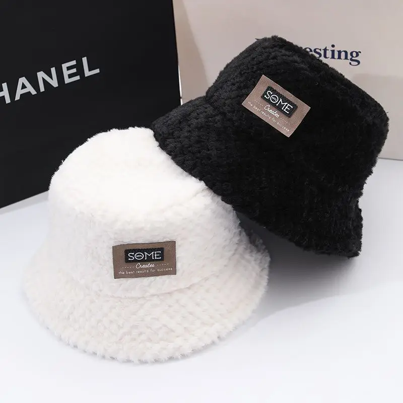 여성골프모자 Lamb Wool Keep Warm Pen Hat Women Golf Wear 2024 Winter New Authentic ⁭ Golf Hat Fashion Cold Proof Women Fisherman Hat