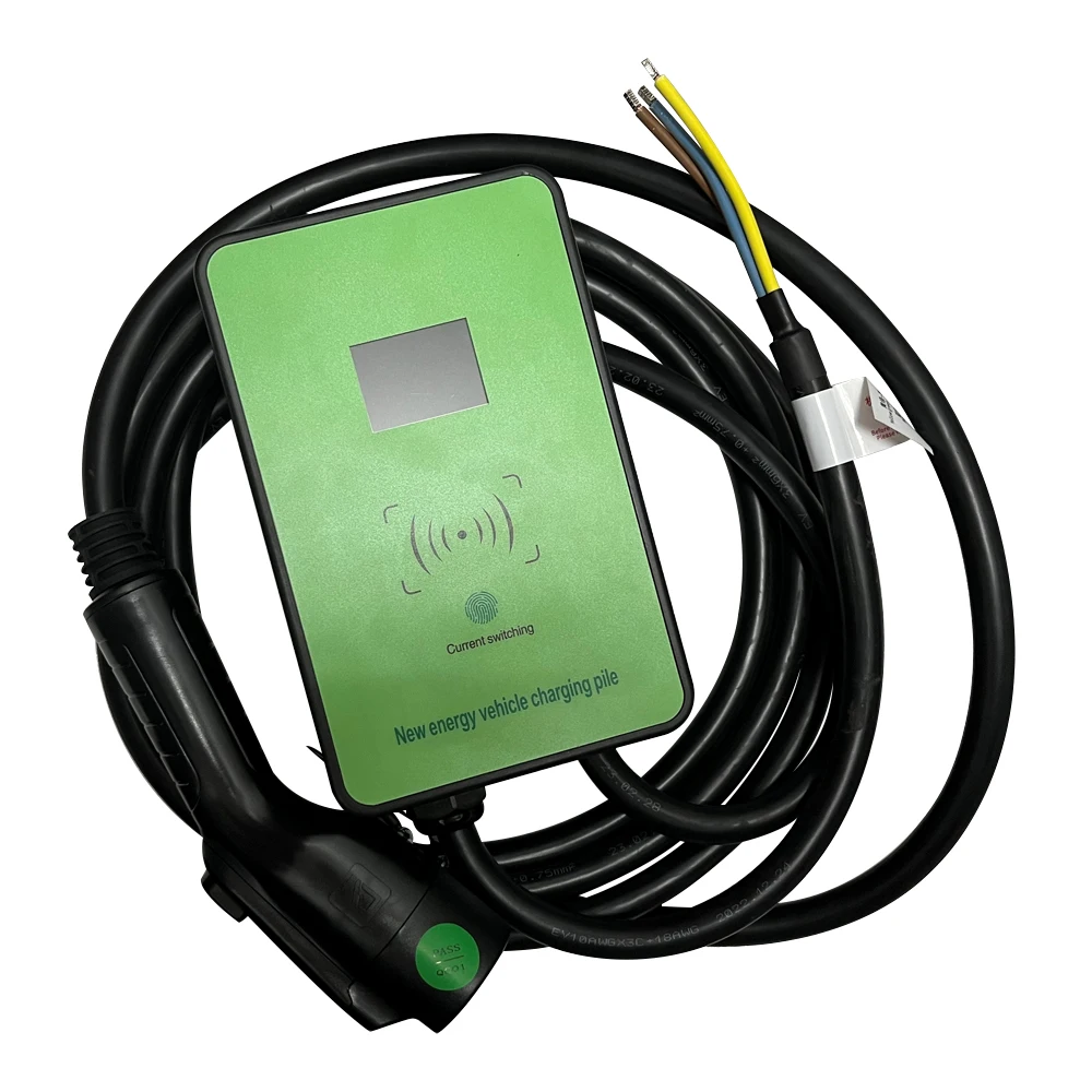 

GB/T Single Phase AC EV Charger 32A Wallbox 7Kw Home Electric Car Charger EV Charging Station