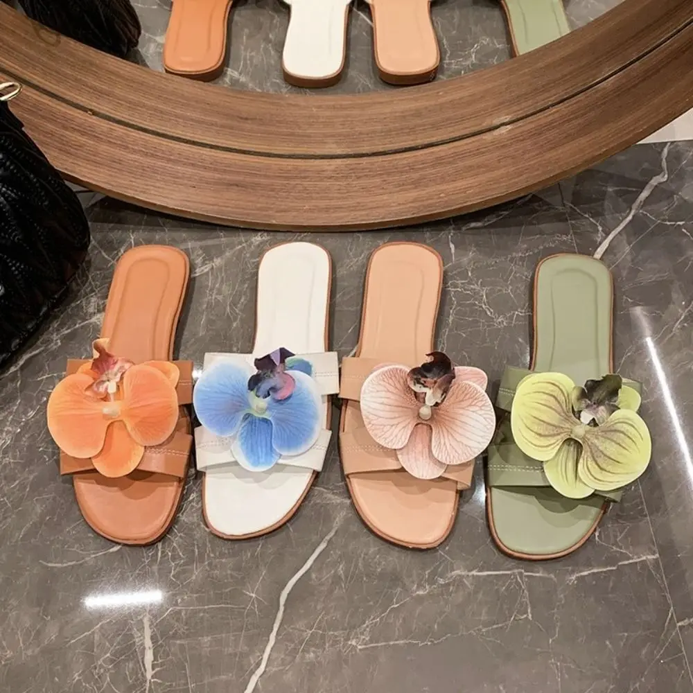 Mode Waterdichte Bloem Slippers Zachte Antislip Vlinder Orchidee Sandalen Schoenen Pu Lederen Lage Hak Platte Slippers Zwemmen