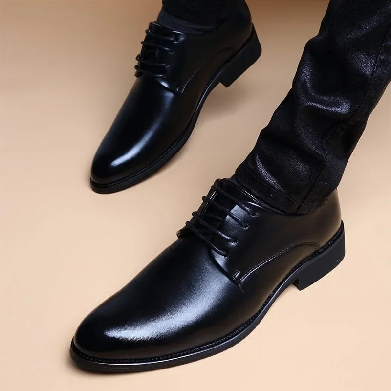 Men Wedding Leather Business Men\'s Dress Pointed Casual Youth British Style Inner Heightening Spring 2024 New Arrivals Shoes