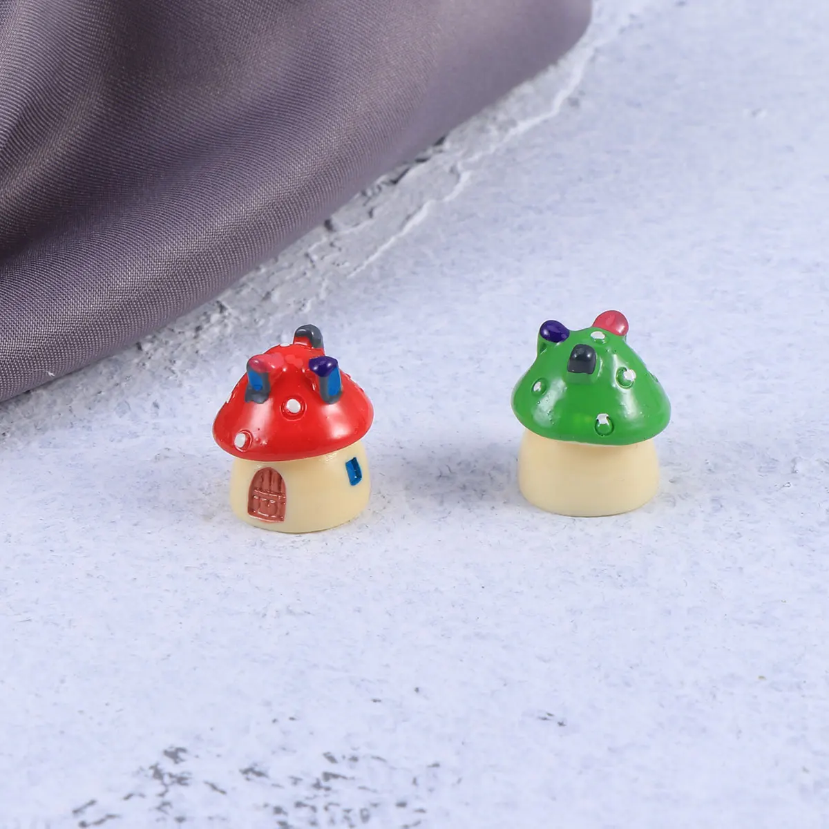 

Moss Small Ornaments Miniature Garden Decorations Mushroom House Fairy Non-toxic
