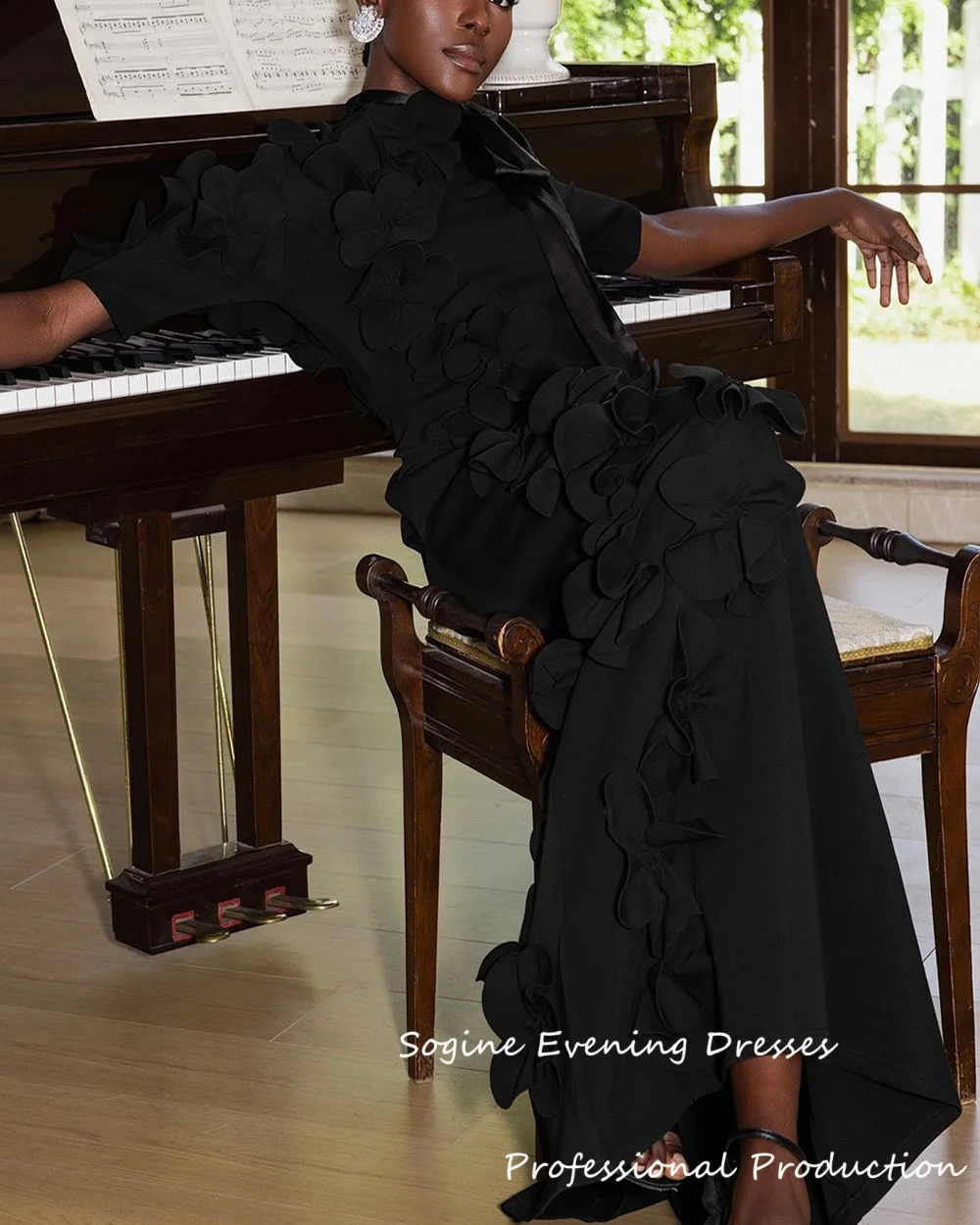 فساتين سهرة كريب للنساء بأكمام قصيرة فستان كوكتيل عالي الخصر مع زينة ثلاثية الأبعاد فستان رسمي