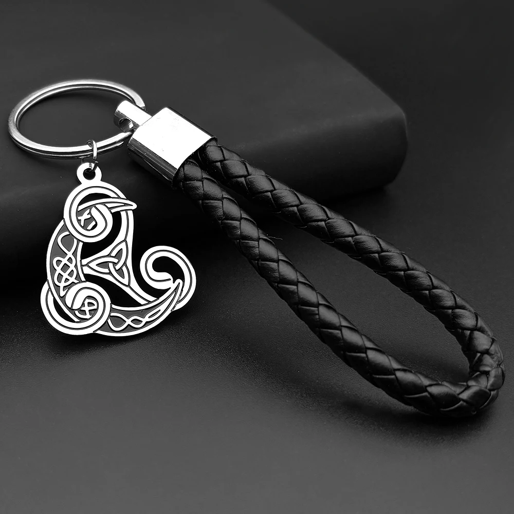 

Viking Triskele Triskelion Crescent Moon Keyring Stainless Steel Silver Color Witch Celtic Trinity Knot Keychain Wicca Jewelry