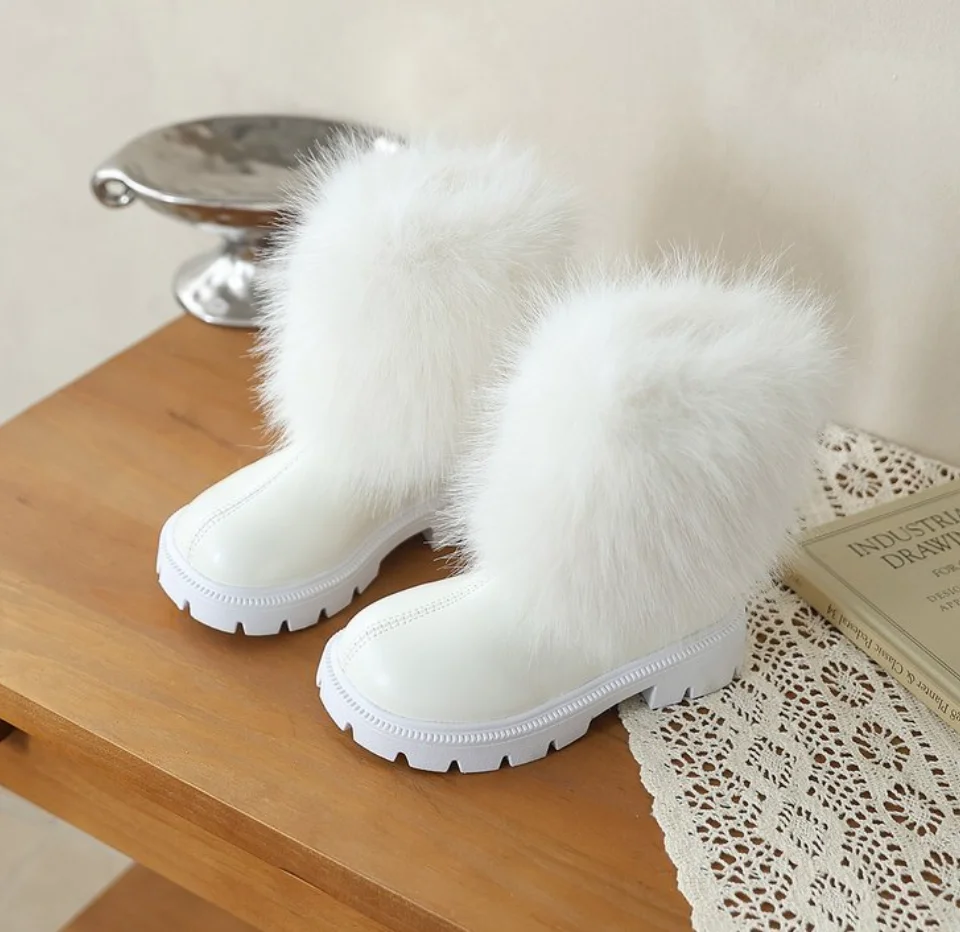 Fashion Warm Faux Fur Mid Calf Boots Girl 2026 Winter Comfort Non Slip Thick Bottom Rear Zip Boots Fashion Solid Long Plush Boot