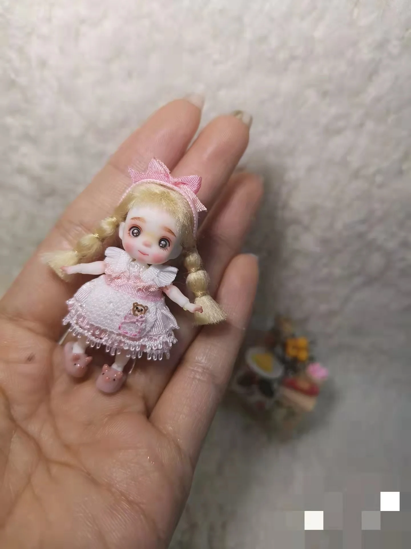 Mini BJD 4cm doll action doll children\'s toys birthday gifts doll accessories real dollsThe Christmas Toy fidget toys