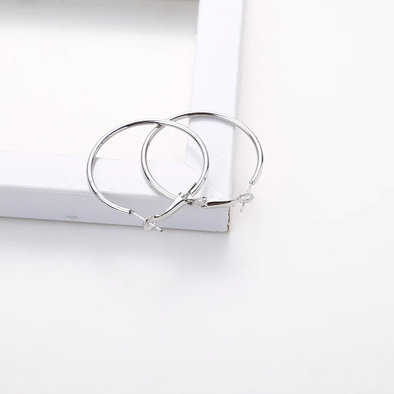 4.5.6CM Big Round Hoop Earring for Women Exaggerate Smooth Metal Rock Simple Personality  Jewelry Accessories Brincos Orejeras