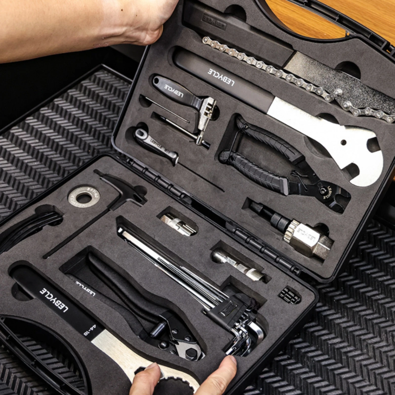 

Cycling Repair Tool Box Foam Compartments Bike Tool Kit Bike Repair Tools Easy to Use Sports Equipment Heat Treated