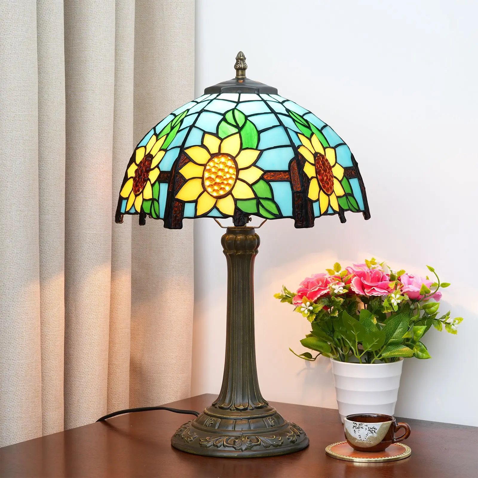 

12 Inches Shape Glass Shade Stained and Golden Color 2 Light Vintage Bronze Flush Mount Tiffany Table Lamp