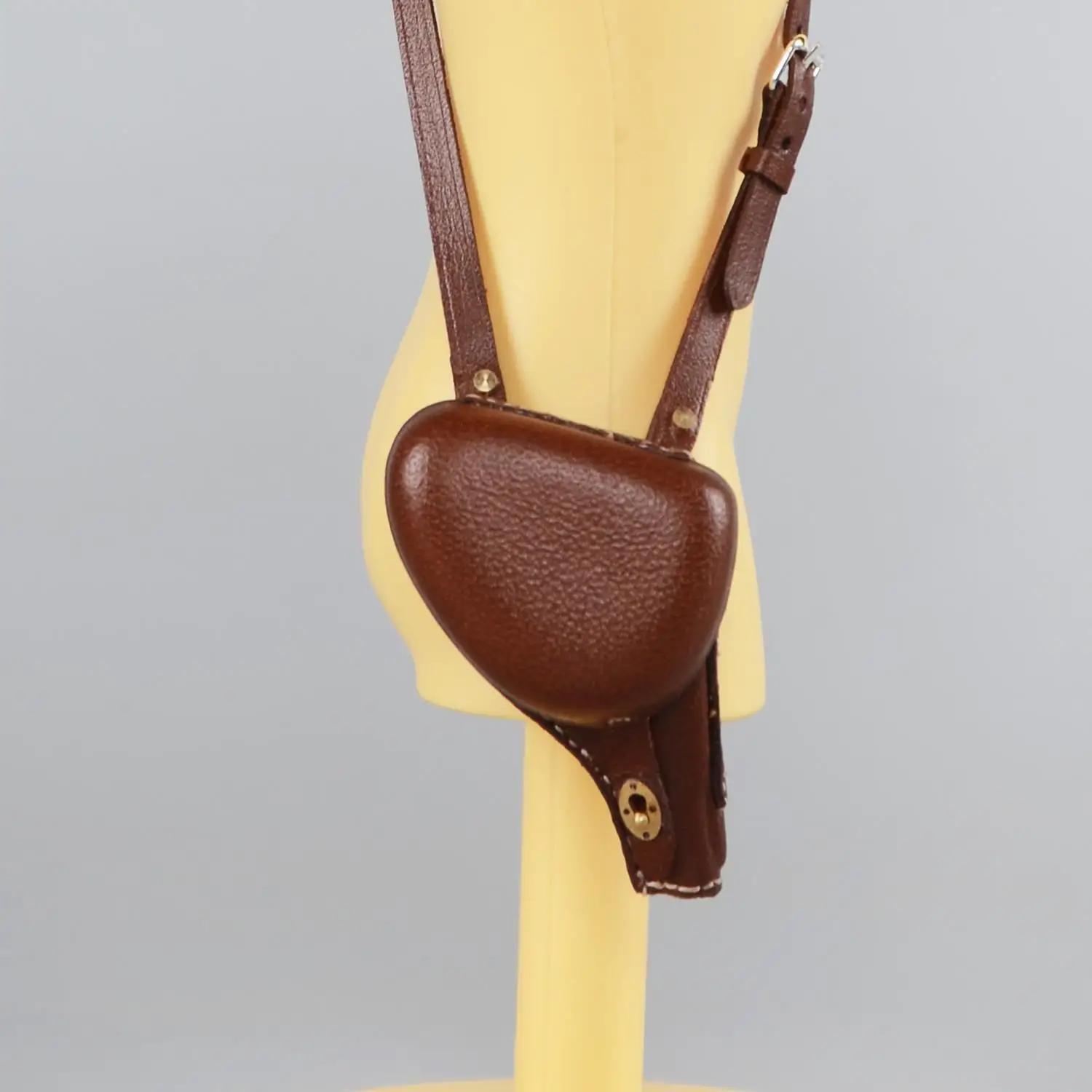 Modelo de coldre de arma de couro de soldado em escala 1/6 BROWN ART