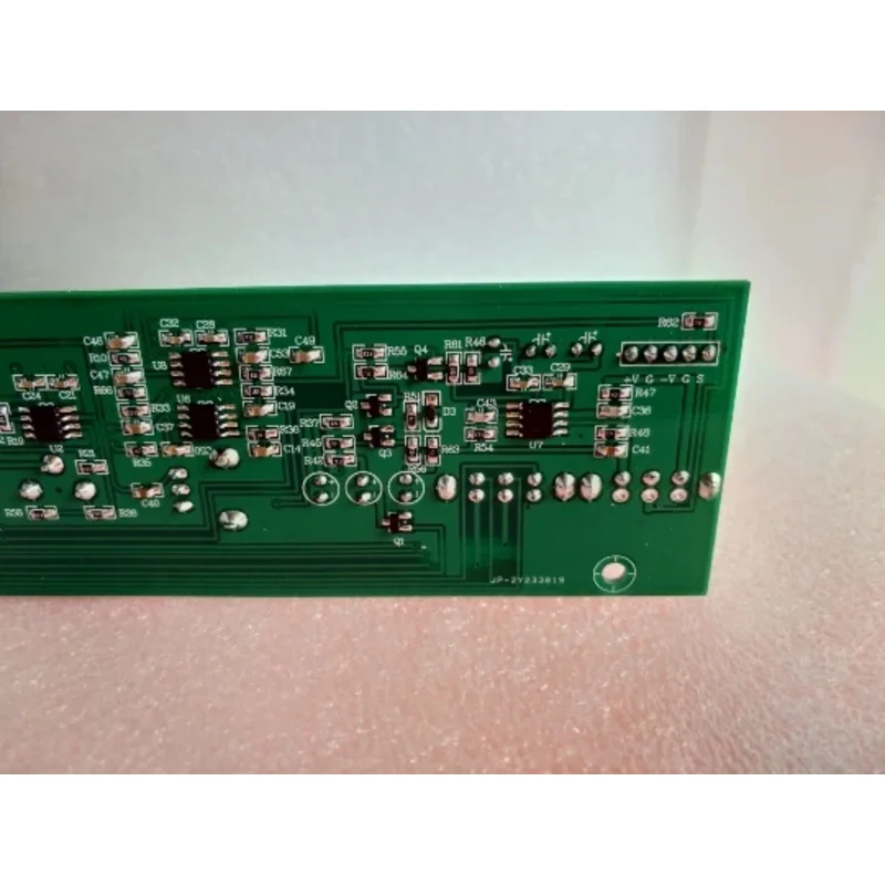 Caisson de basses réglable, phase morte, panneau avant