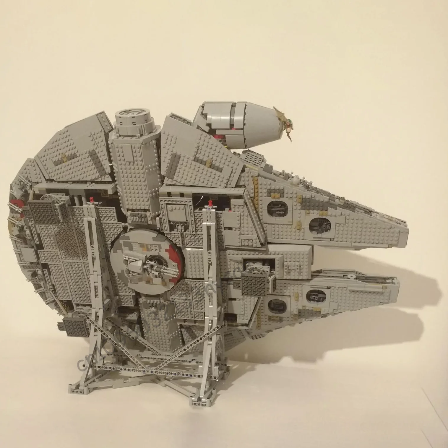 Compatível com 05132 Star Toys Wars Acessórios Modelo Colecionável Suporte de Exibição Vertical para Ultimate Millennium 75192 Falcon