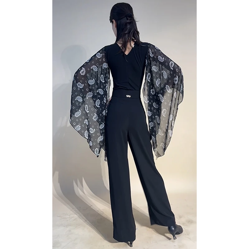 新しい社交ダンス服女性ワルツダンス練習着フローティングメッシュ袖トップス黒ズボン大人の標準ダンスウェア