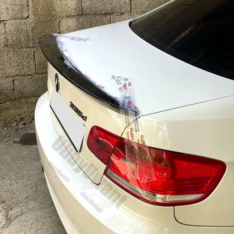 Heckspoilerlippe für BMW 3er-Serie 328i 335i M3 E92 Coupé 2007-2013 ABS-Kunststoff Hochglanz Schwarz / Carbon-Optik Flügel – Detail 2