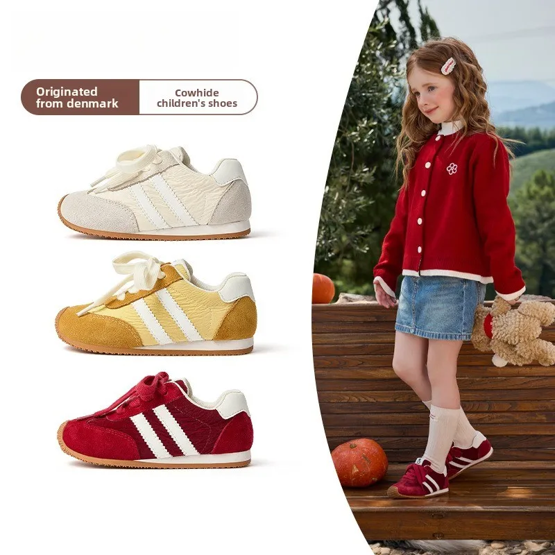 

Children's moral training shoes girls casual board shoes soft soles baby kindergarten sports lightweight flat shoes