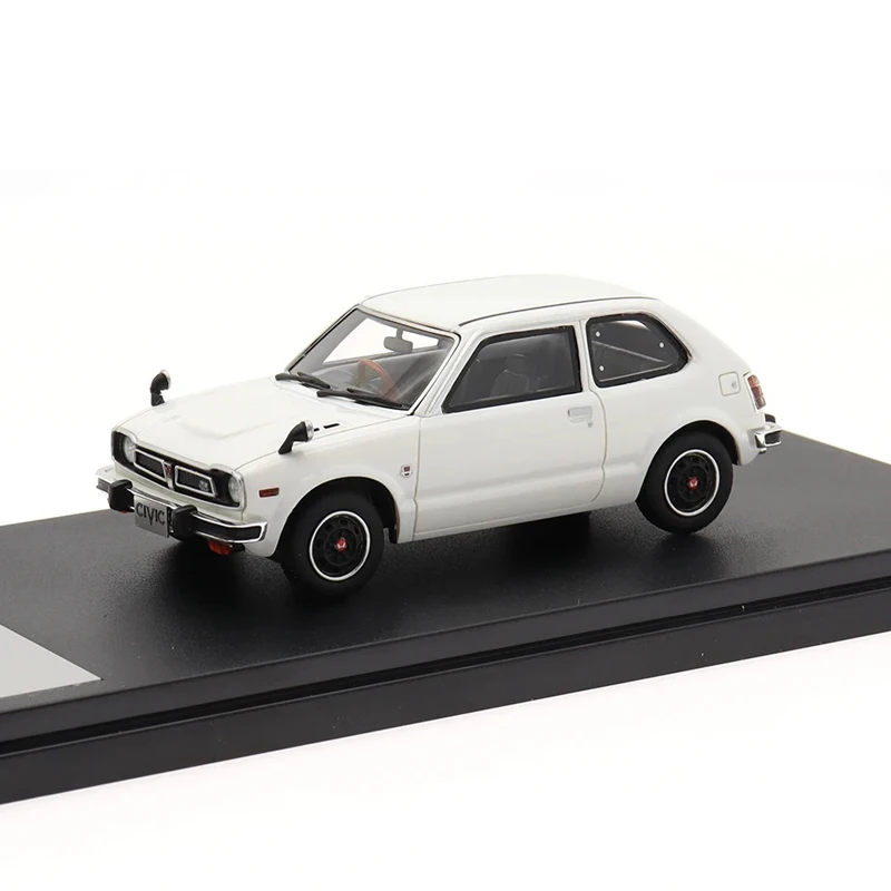 1:43 High quality Simulation Civic RS 1974 Resin Car Model  WhiteCast Handmade Classic Car Model For Collection Decoration