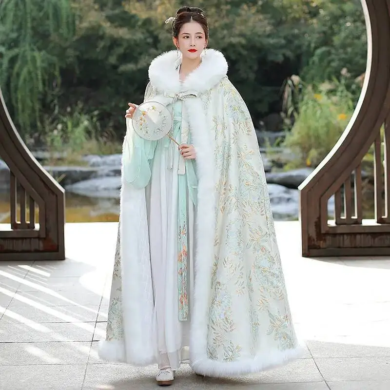

White Hanfu Cape Cloak Winter Embroidery Hooded Cloak Warm Chinese Style Ancient Coat Female Velvet Thickened New Year Clothes