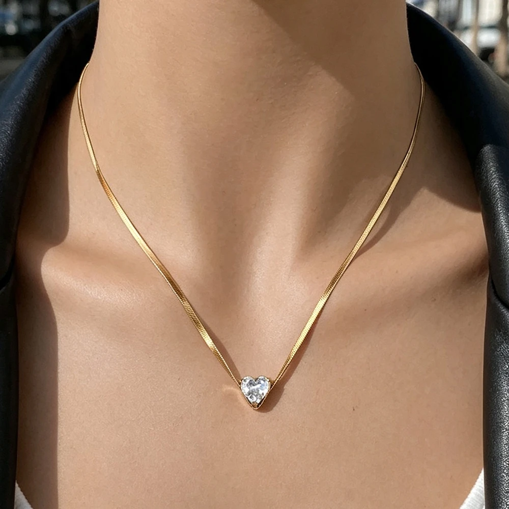 Elegant Stainless Steel Snake Chain Necklace for Women Romantic Cubic Zirconia Heart Pendant Necklace Valentine Jewelry Gifts