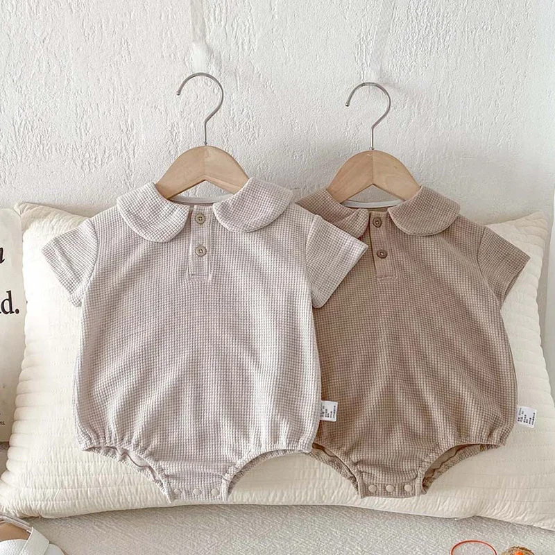 

Новинка 2026 года: летний комбинезон для новорожденных девочек и мальчиков, с коротким рукавом, из хлопка, однотонный, для малышей 0-24 месяцев, детская одежда