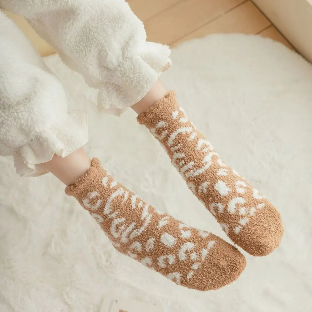 Coral Fleece Sleeping Socks Leopard Print Mid-tube Length Non-Slip Socks Thick Knit Winter Warm Breathable Casual Socks