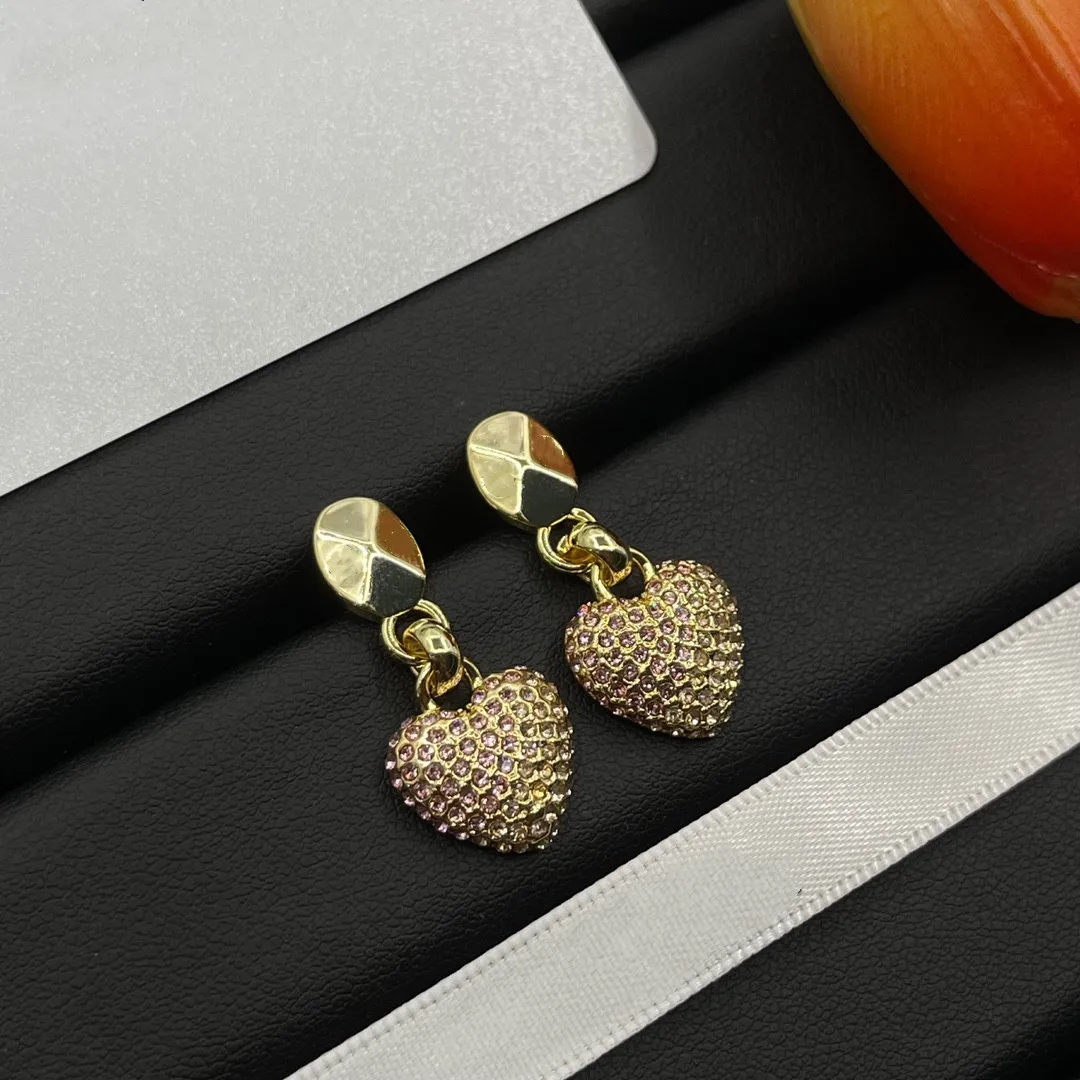 

Fashion heart pendant earrings