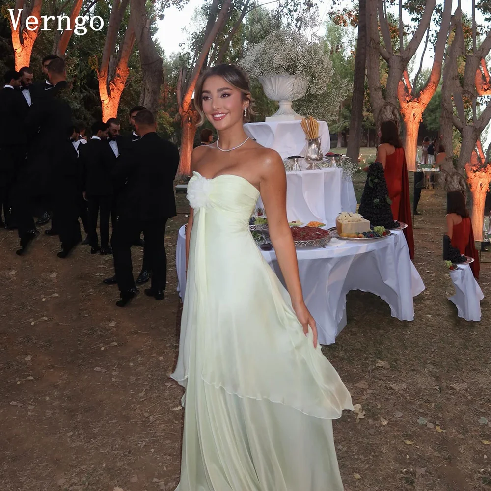 

Verngo Green Chiffon Evening Dress Strapless A Line Pleated Prom Gowns Simple Tiered Slit Prom Gowns Celebrity Customized