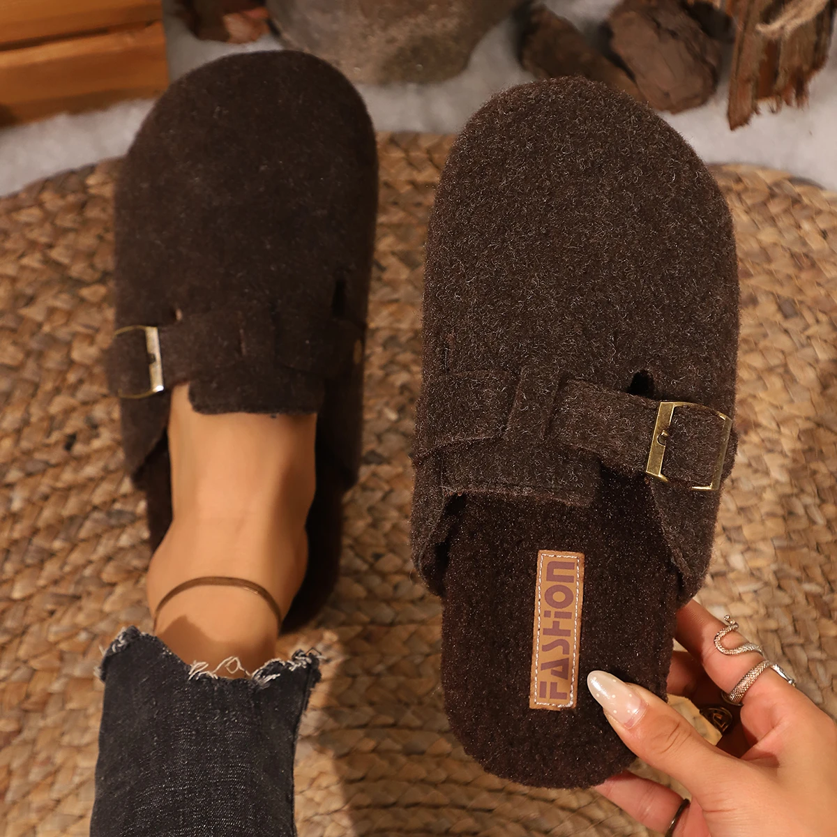 

Women Slippers Non Slip Flat Casual Mules Shoes Women 2025 New Fashion Outdoor Comfortable Slippers Slides Women Zapatos Mujer
