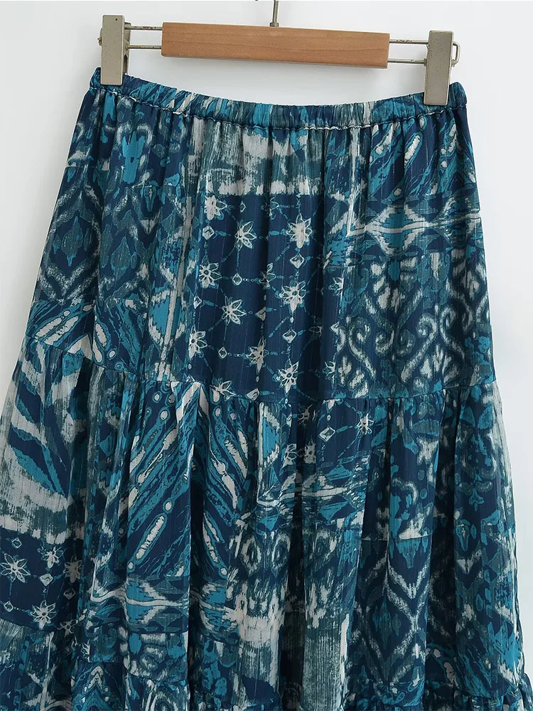 2024 new fashion elegant versatile style women's clothing temperament metallic color line printed skirt female trend flow