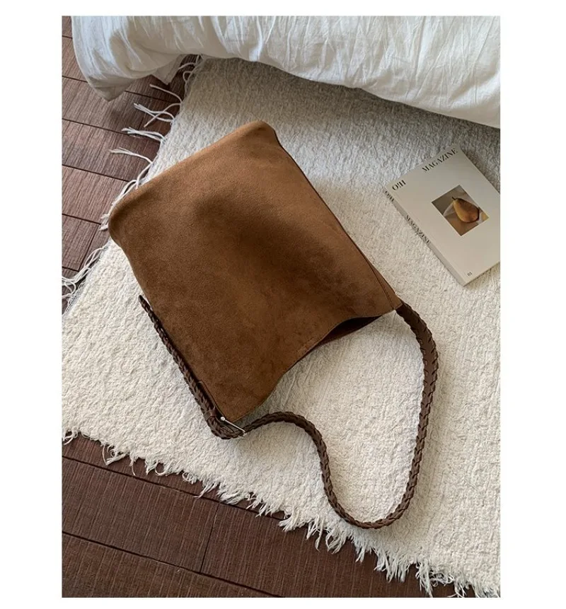 Mehrfarbige Wildleder-Schultertasche mit Verstellbarem Riemen, Lässiger Stil für Tägliches Einkaufen, Verabredungen, Pendeln und Kurzreisen – Detail 27