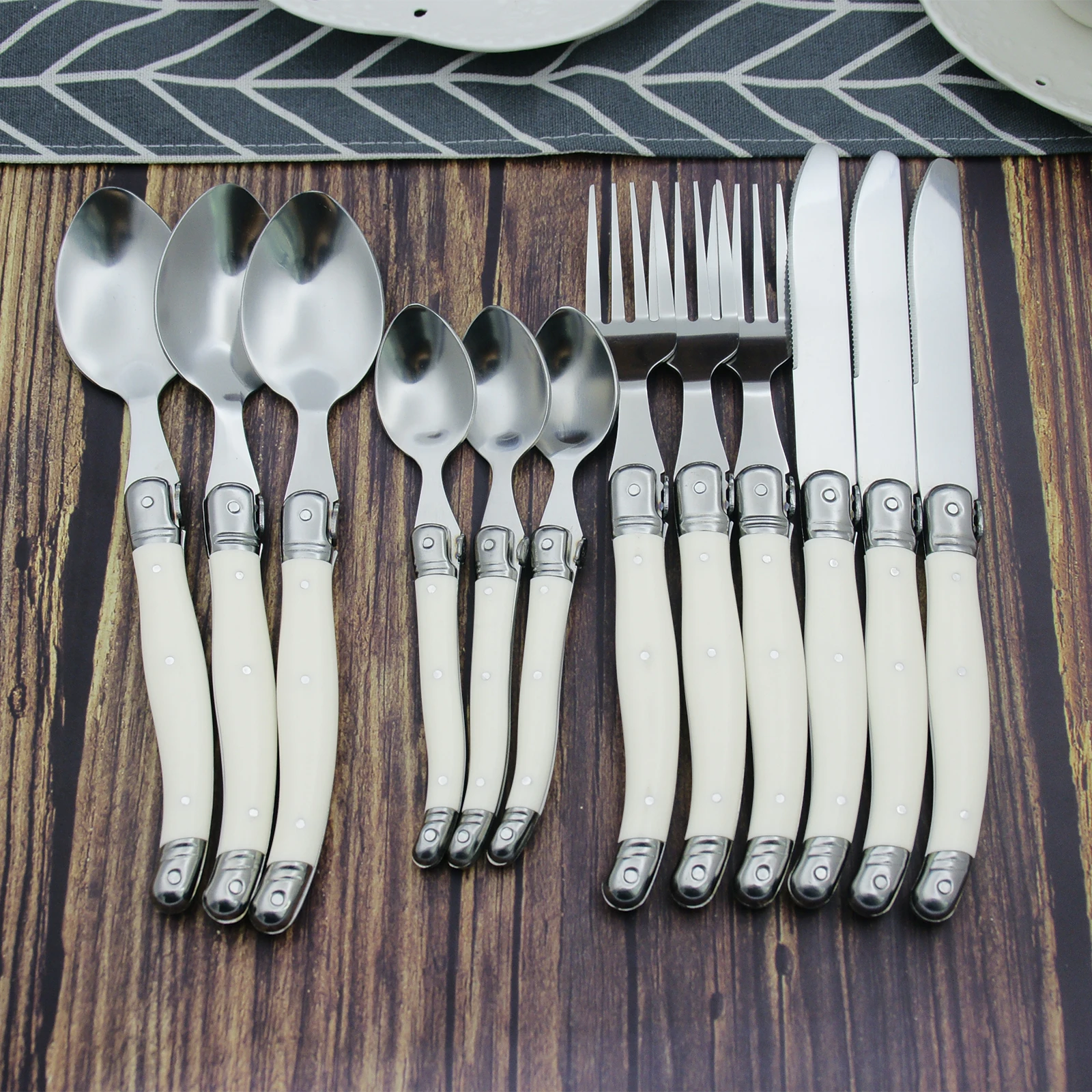 Laguiole White Tableware Set Plastic Handle  6 Stainless Steel Steak Knives 6 Dinner Forks 6 Tablespoons 6 Teaspoon Home 24pcs