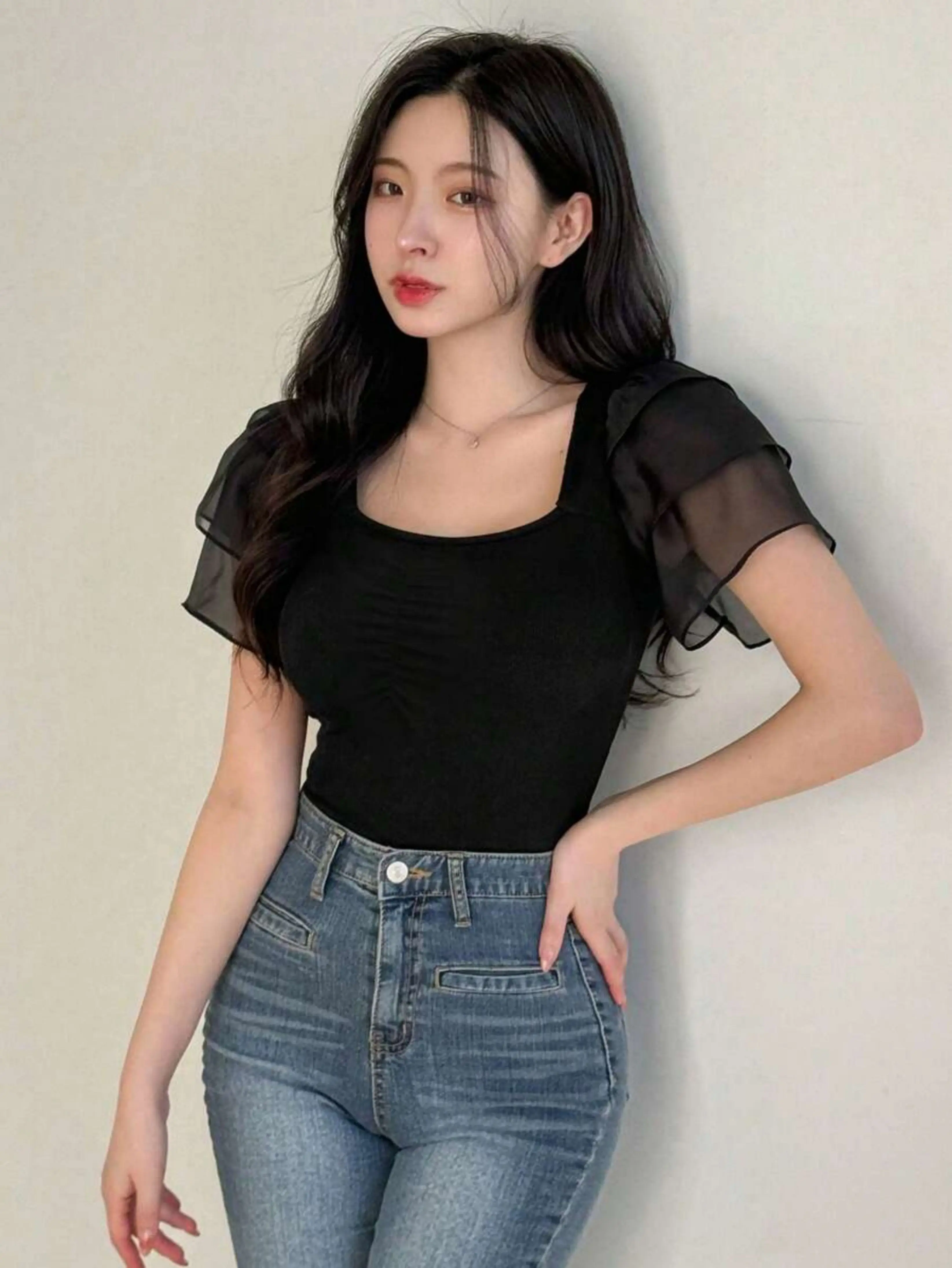 Top de punto negro ajustado elegante a la moda para mujer, Top de punto con cuello cuadrado, manga de retazos de gasa, Top de punto Simple informal