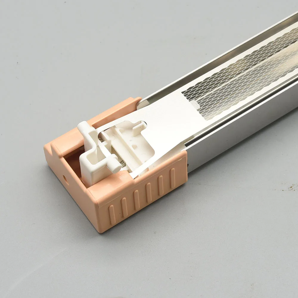 

1 шт. Совместимый зарядный коронный блок (Charge Corona Unit) для Xerox DC 250, 242, 252, DC240, 550, 560, 570, C75, 700 Digital Color 013R00650