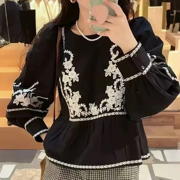 

Retro round Ne Embroidered Long Sve Loose Fit Slimming Casual irt Autumn Winter New Sle Women's Cotton Faion Top