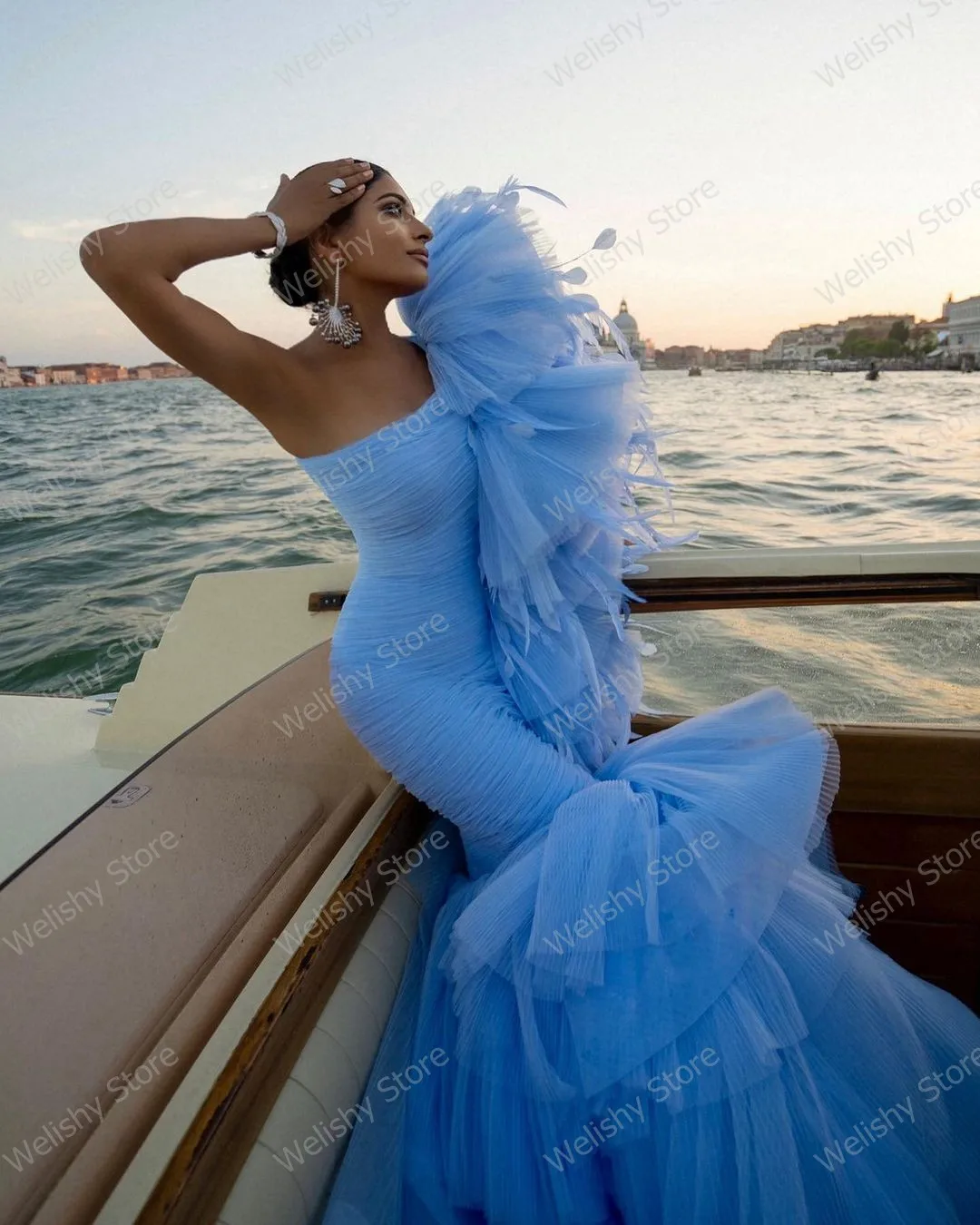 Gorgeous Sky Blue Pleated Tulle Prom Gowns One Shoulder Ruffled Mermaid Dress New Designs Tiered Ruffles Long Tulle Party Gown