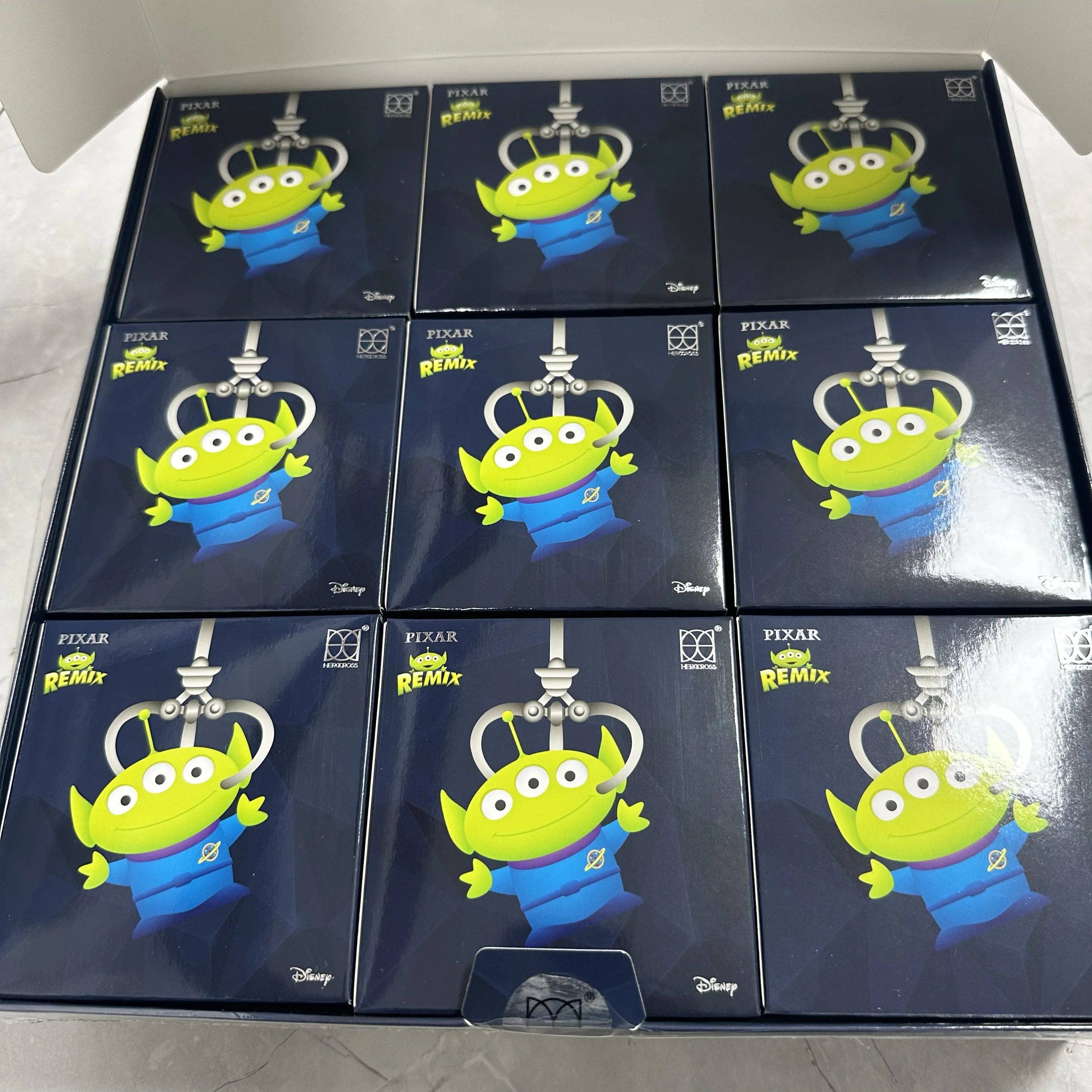 

Herocross Disney Pixar Alien Cos Toy Story Remix Series слепая коробка игрушки коллекция украшений фигурки модель куклы подарок загадочная коробка