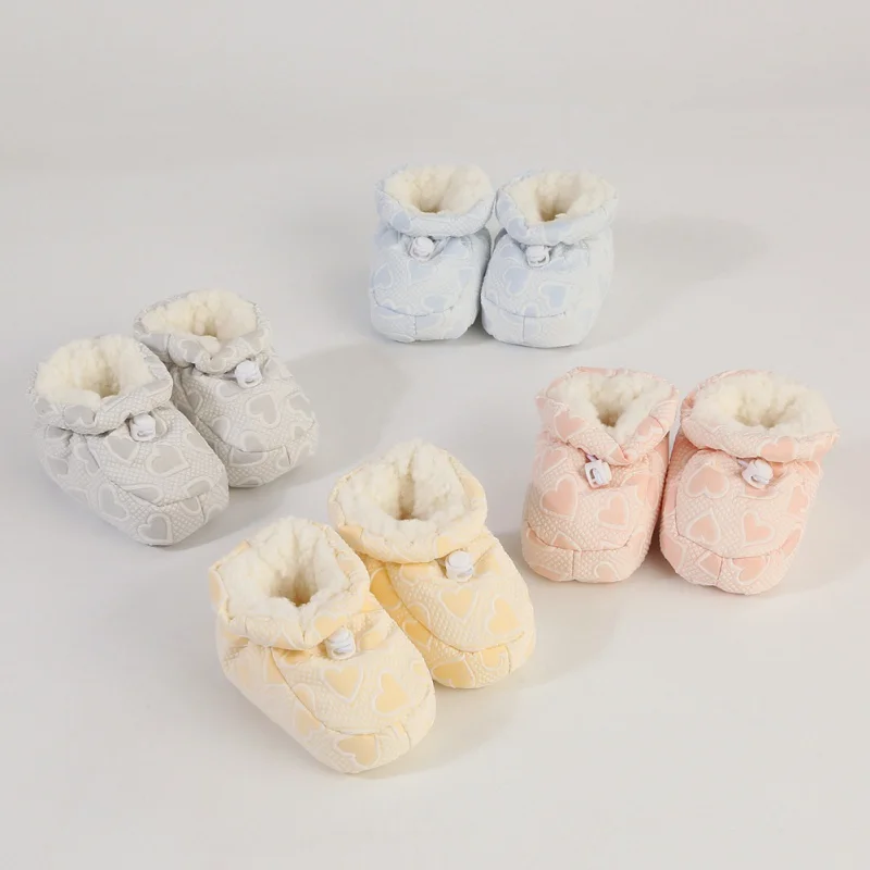 

1 pair Autumn Winter Baby Snow Boots Girls Boys Warm Shoes Solid Cute Heart Fashion Toddler First Walkers Baby Shoes 0-1Year