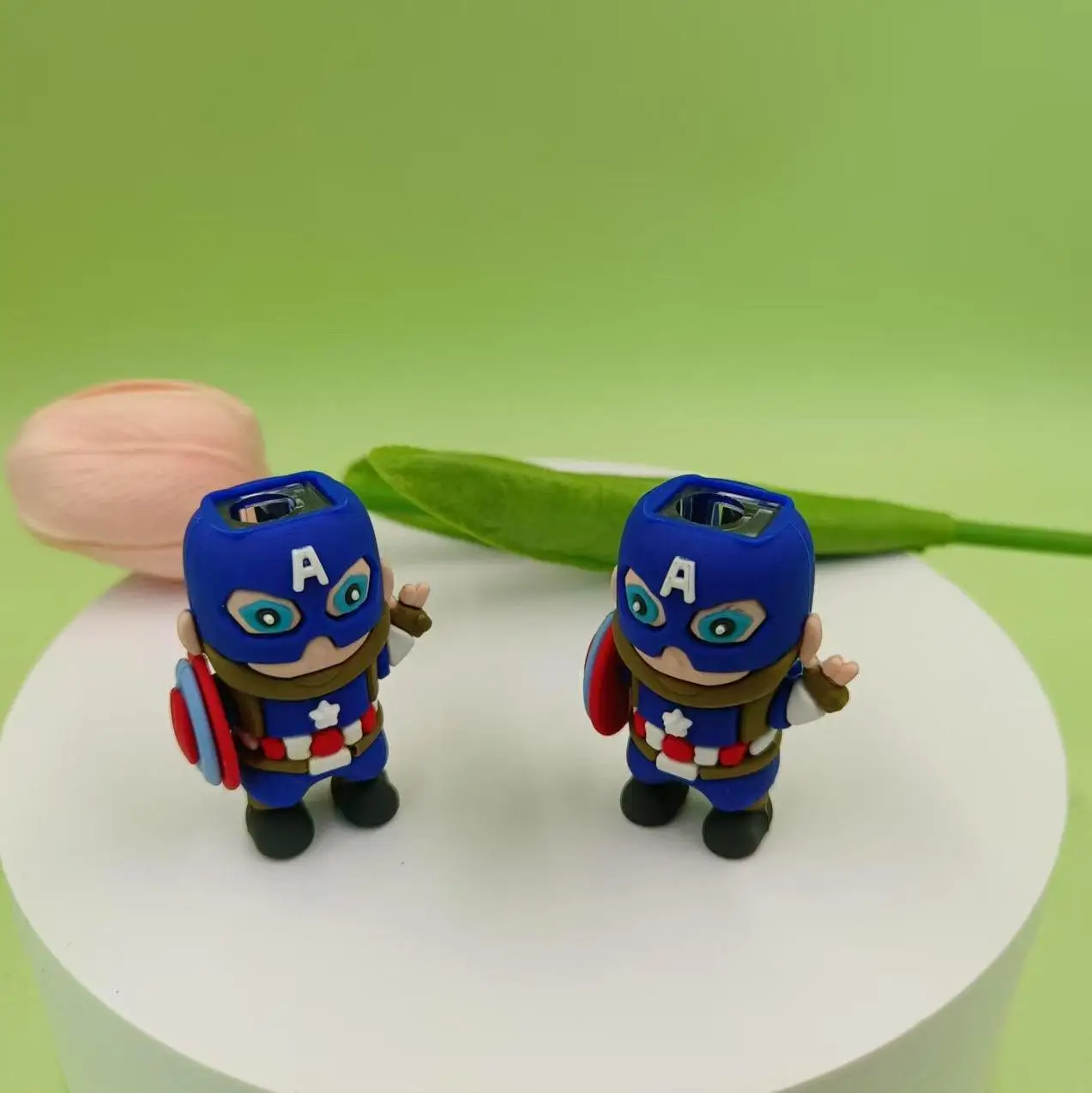 1/3 قطعة ألعاب أنيمي مارفل البلاستيكية لينة الكرتون الدمى براية أقلام بطل السوبر سبايدرمان مبراة الاطفال لوازم مكتبية مدرسية