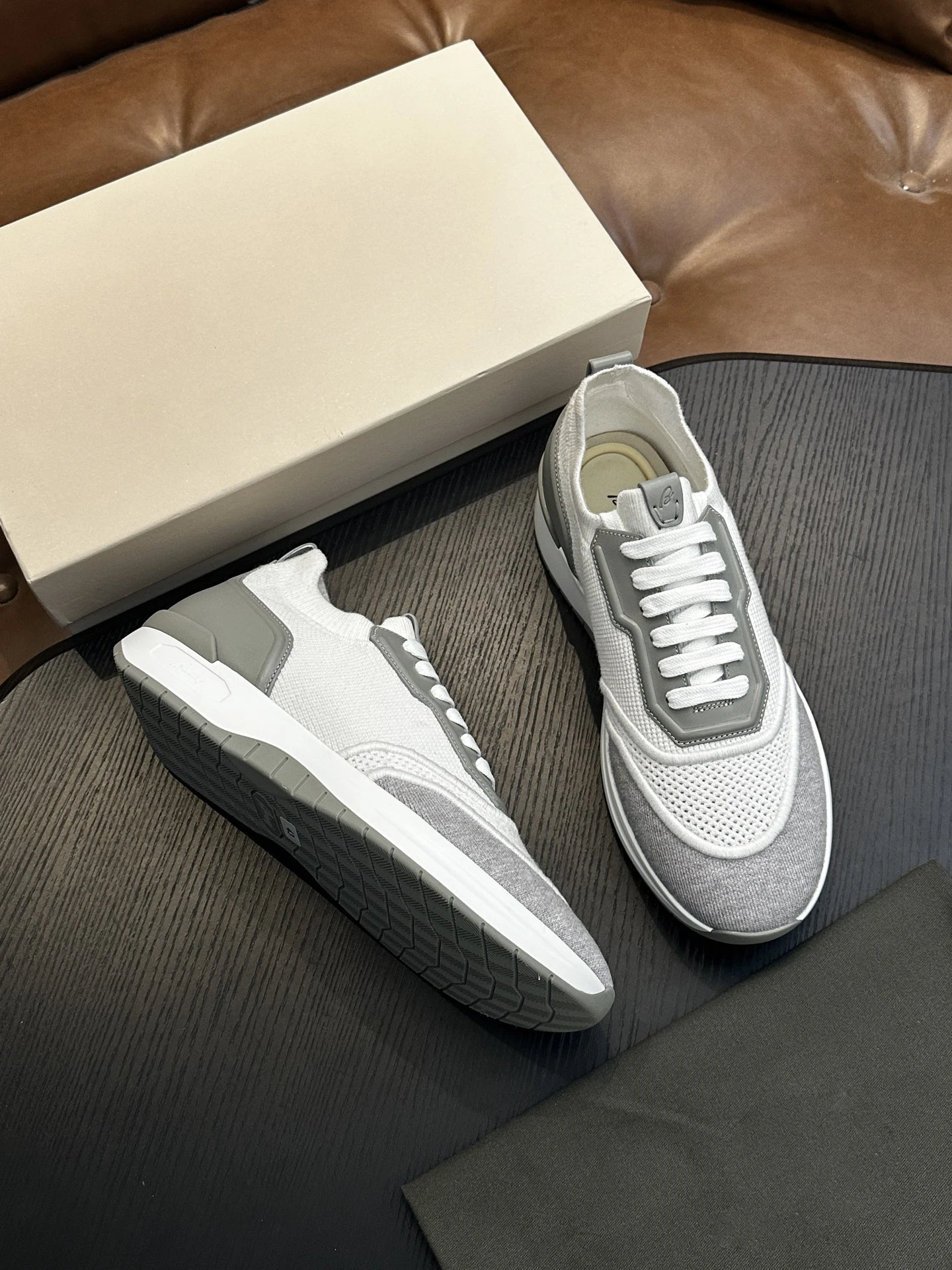 

BLLIYOSS Men Shoes Knitted Fabric Sports Shoes 2026 New Fashion Comfort High-Quality Outdoors European Big size 38-46 Old Money