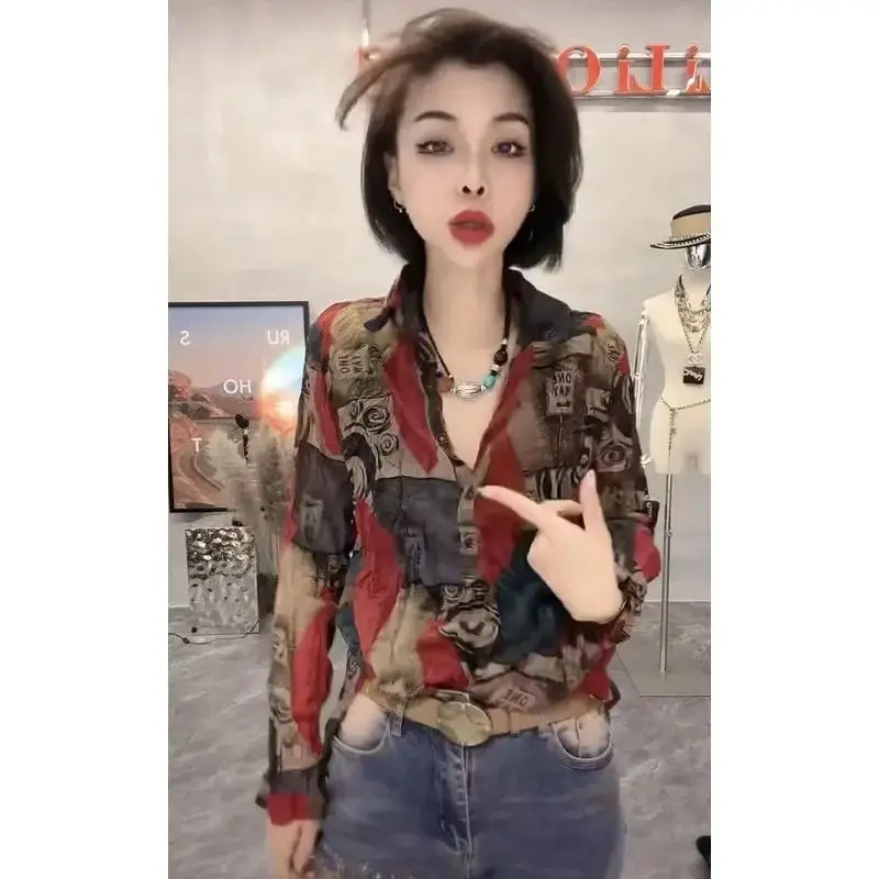 Spring and Autumn Retro Lightweight Cotton Hemp Folded Shirt for Women Loose and Versatile Western Style Hooded Shirt Trendy