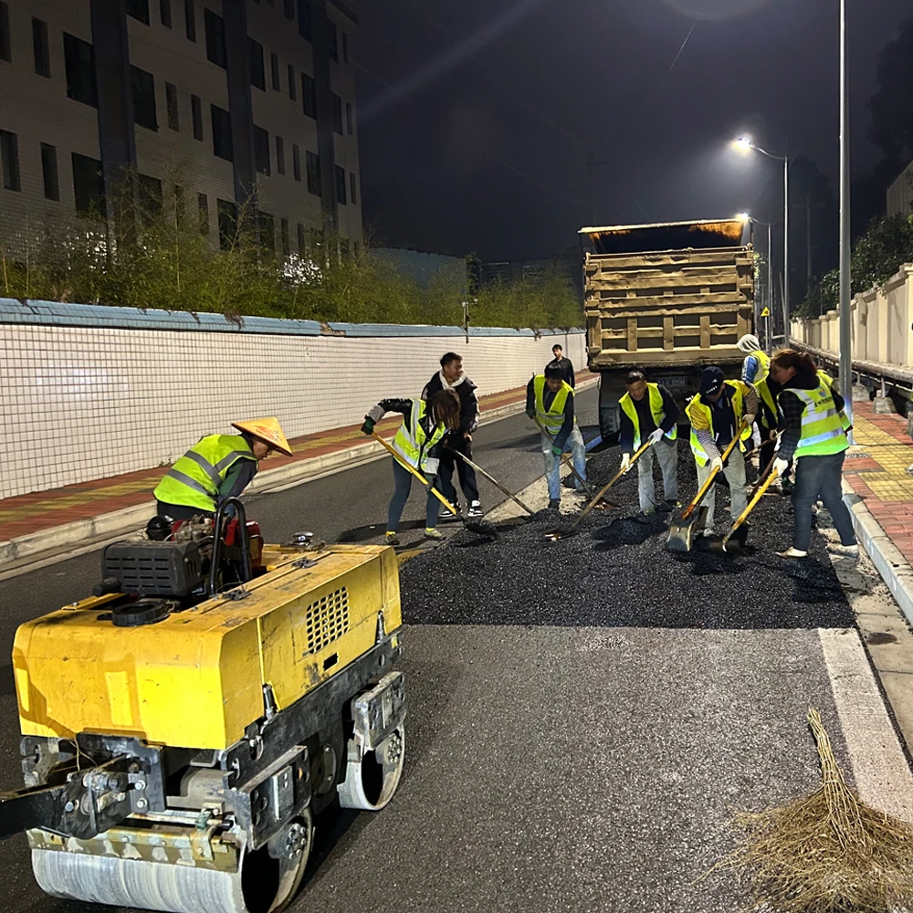 

Small Construction Machinery Hydraulic Vibratory Mini Road Roller 1.2 Ton Double Drum Asphalt Roller Vibro Compactor for Sale