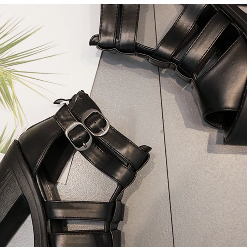 جديد 2025 المرأة صنادل عالية الكعب 15 سنتيمتر سميكة القاع النمط الأوروبي الأمريكي موضة أحذية النساء بسيطة للمكتب وغير رسمية