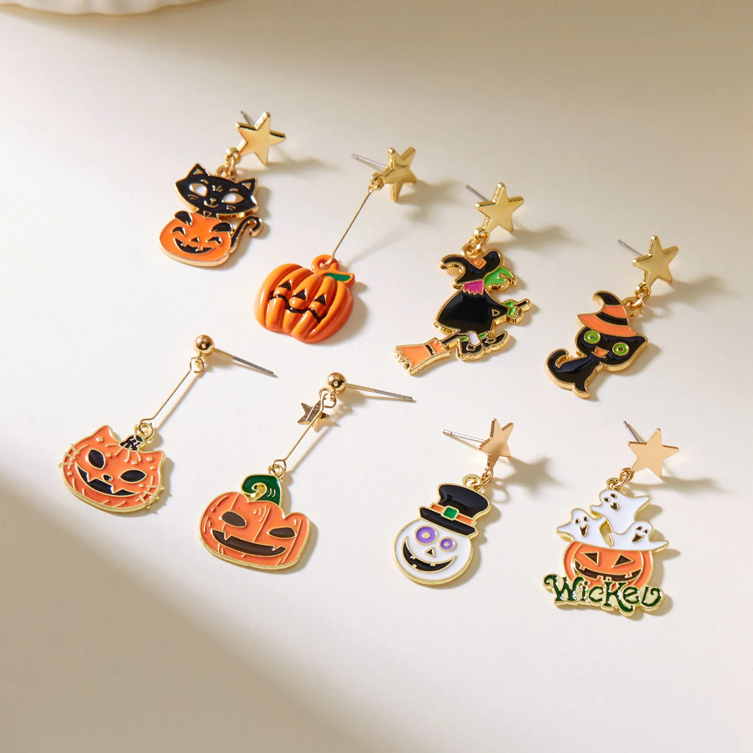 Newly Arrived Jewelry Multi Colored Drip Glue Irregular Witch Cat Flying Broomstick Witch Earring UNISEX Halloween Party Earring