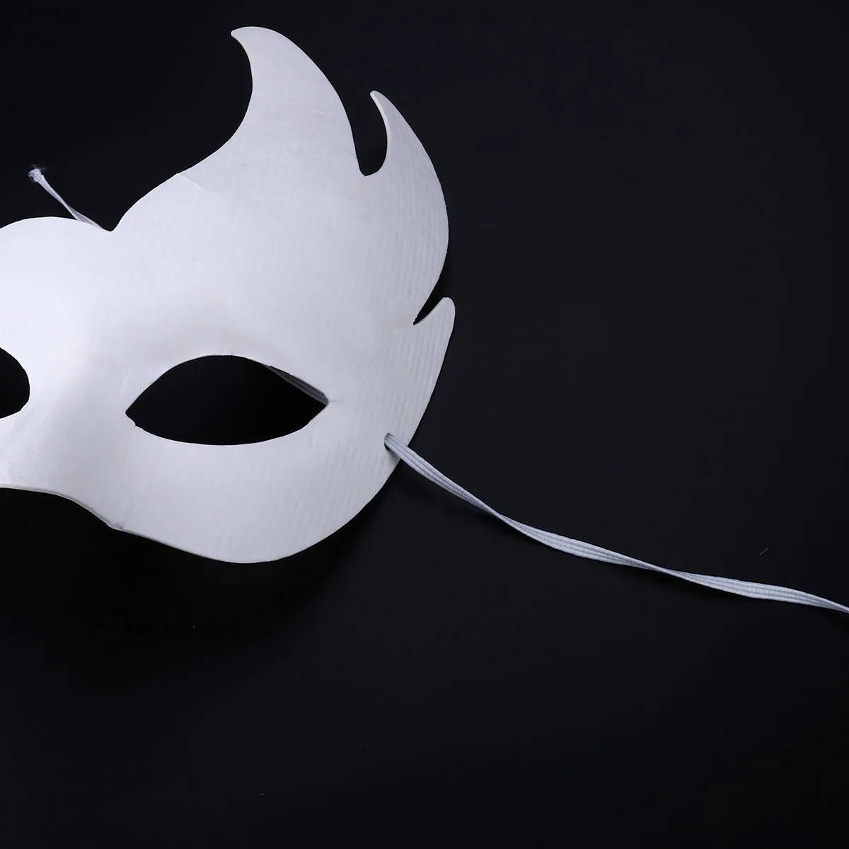 

White Blank Paper DIY Mask Elastic Strap Soft Masquerade Halloween Face Mask Triangle for Party Cosplay Decoration