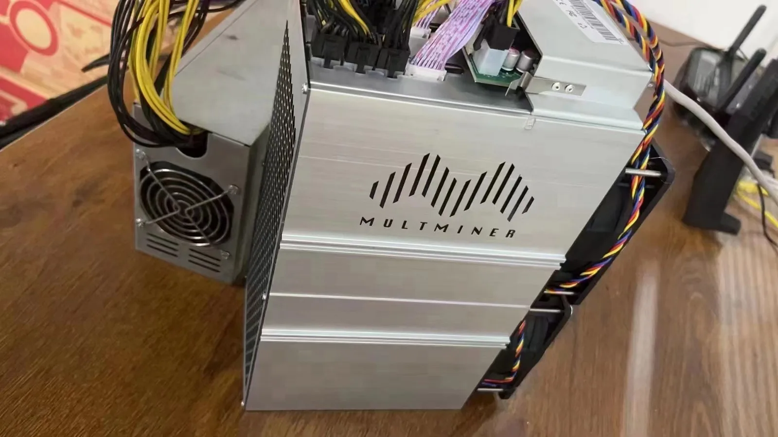 

New asik crypto machine Camping box Asics multminer m2 7.5G Superscalar k10 30g 1700w kas miner