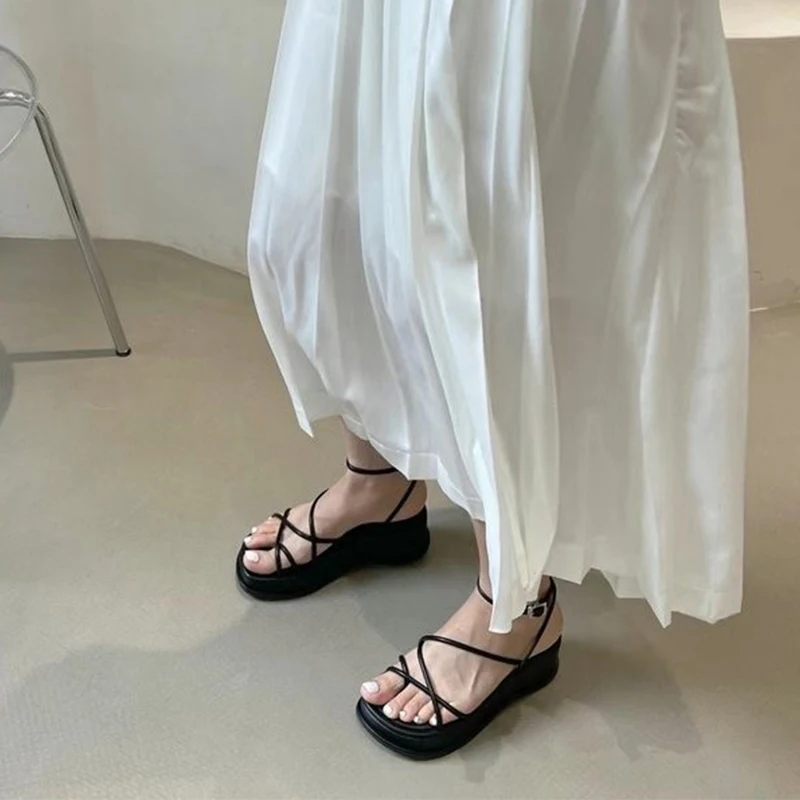 Sandalias Femininas Platform Shoes Sandales Femmes Cross-tied Summer Sandalen Dames 2022Casual Wedge White Sandals Zapatos Mujer