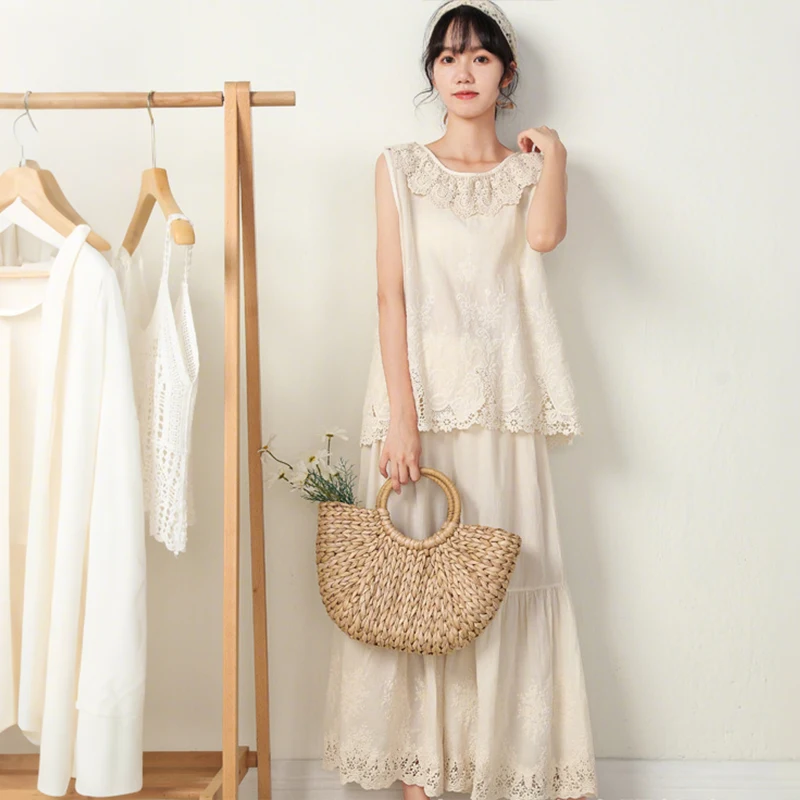 Summer New Japanese Sweet Wide-leg Pants Vintage  Cropped Pants Elastic Waist Loose Cotton Blended Ruffles Lace Hem Flares Pants