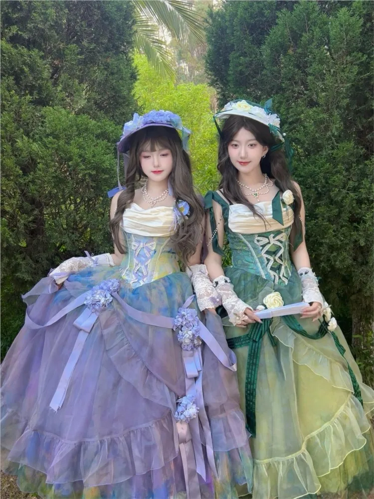 ชุดพิธีกรวันเกิดสไตล์ภาพวาดสีน้ํามันหรูหราหรูหราและประณีต