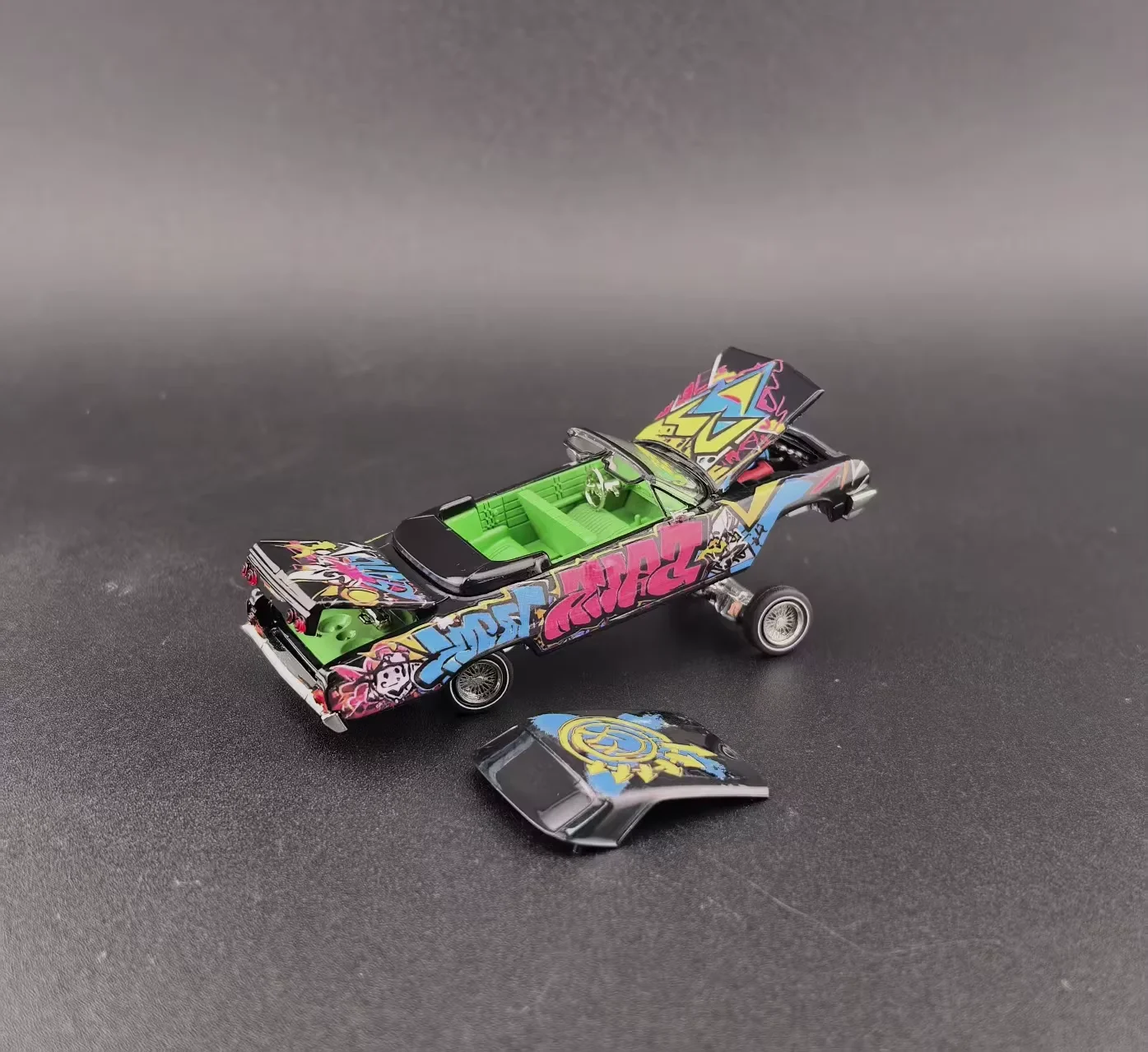 Fine Works 1:64 Chevrolet Impala Lowrider West Coast Style with